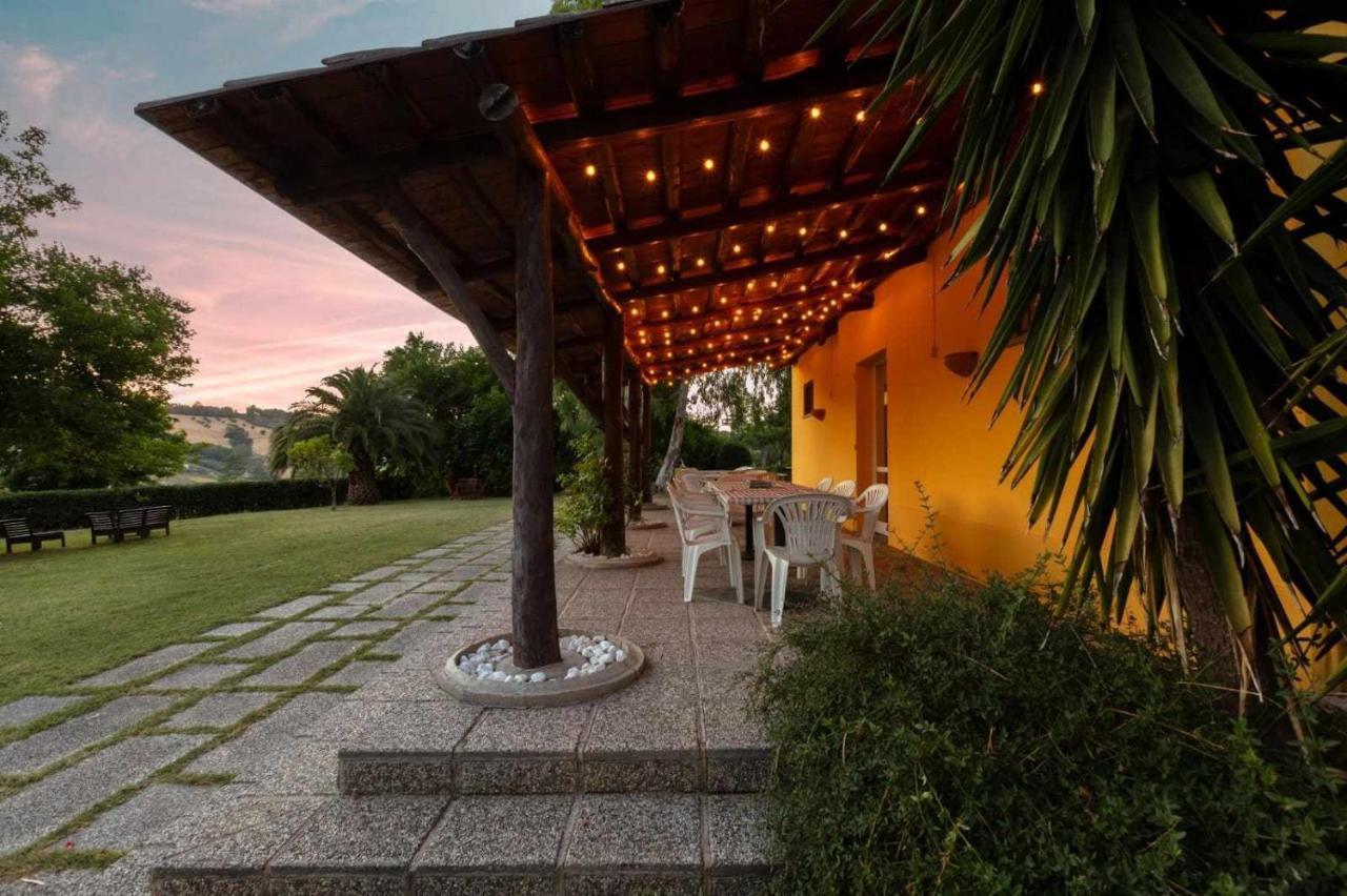 אנקונה La Meriggia Agriturismo- Ampio Appartamento Con Terrazza Esclusiva מראה חיצוני תמונה